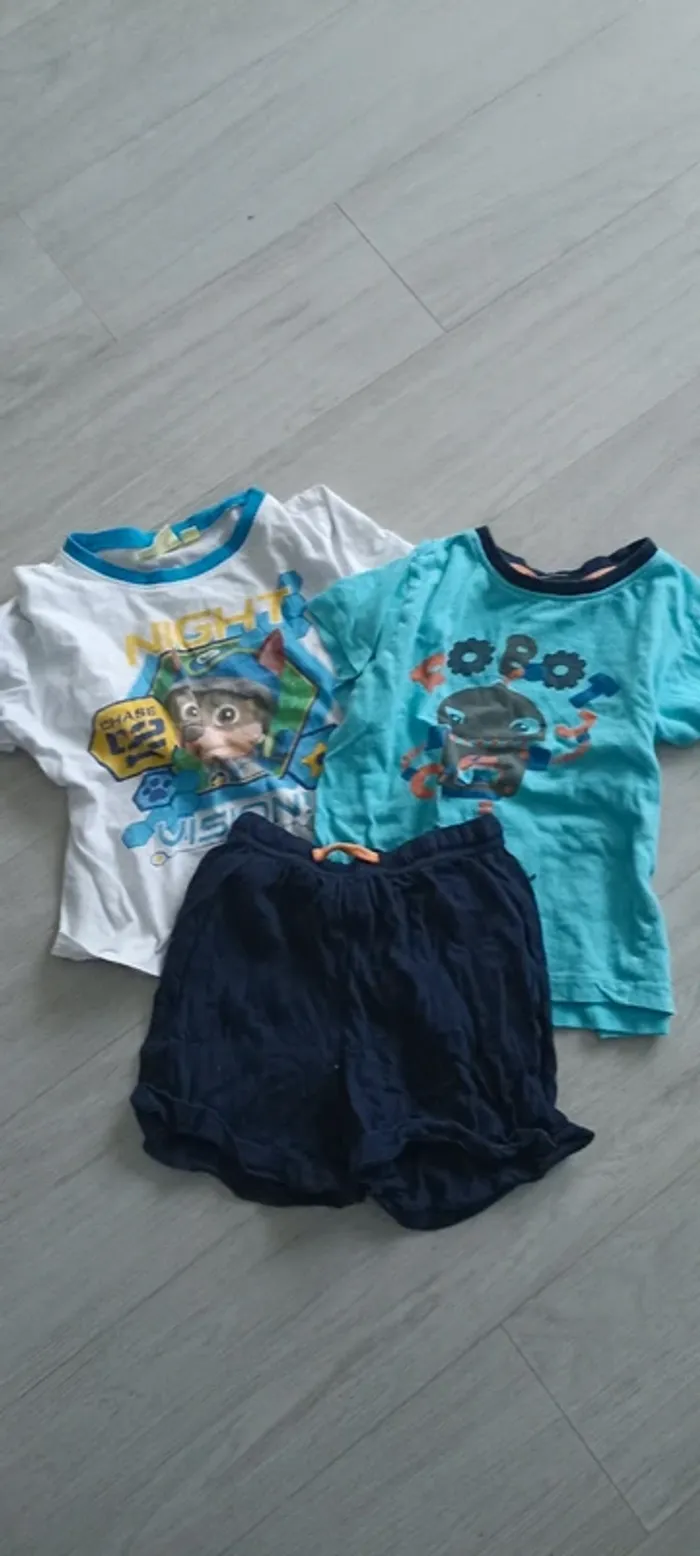 Lot pyjama été taille 5-6 ans