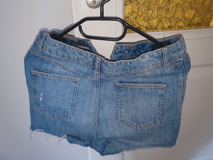 Short jean's - photo numéro 2