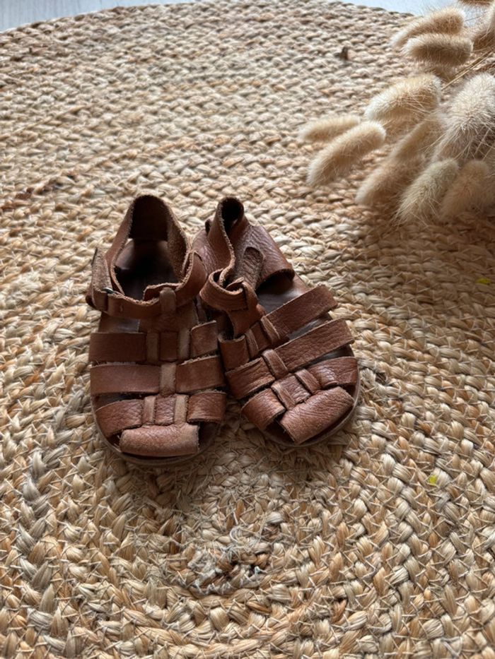 Sandales cuir Zara T20