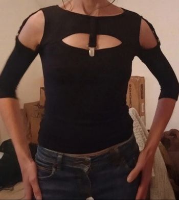 Tee Shirt manches 3/4 épaules dénudées taille S/36 Jennyfer