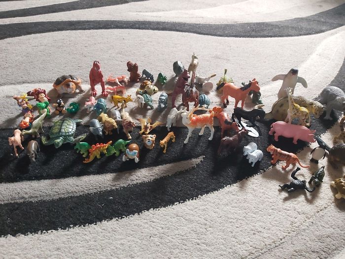 Figurine dinosaures +animaux - photo numéro 7