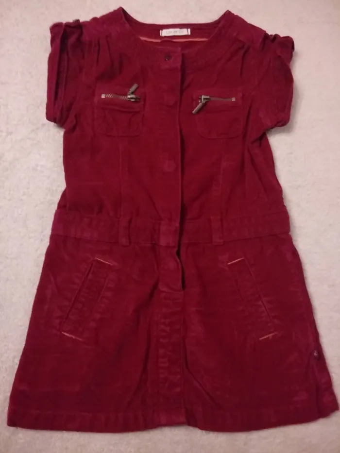 Robe Okaïdi 4 ans (réf perso F-P19)(familleac72)