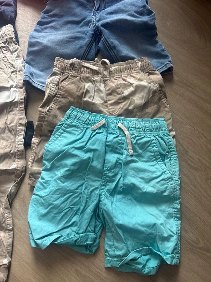 Lot 12 articles shorts/pantalons 5 ans garçon - photo numéro 2