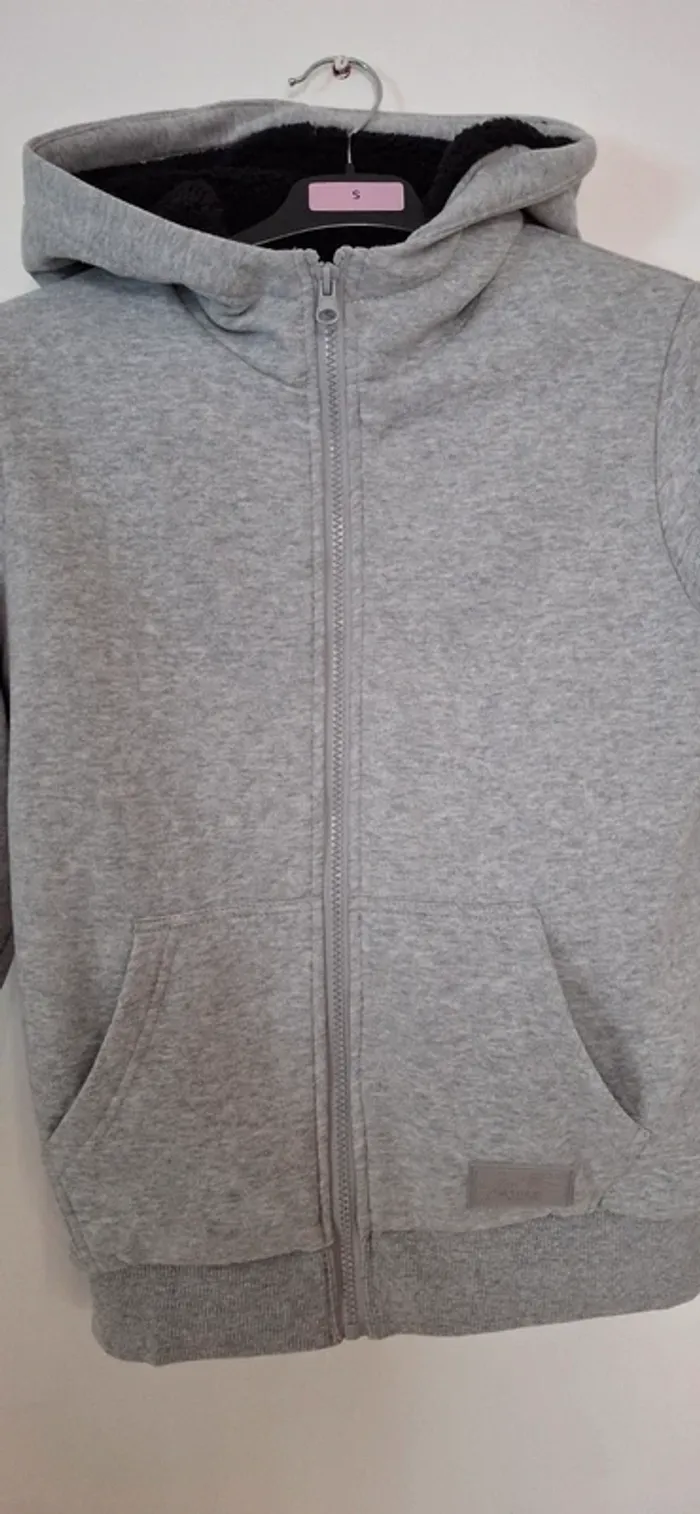 Veste polaire à capuche gris – La Halle – Enfant XS 156 cm - photo numéro 2