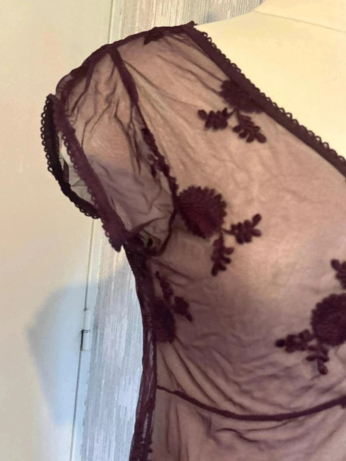 Blouse brodée transparente taille 38 marque h&m • - photo numéro 3