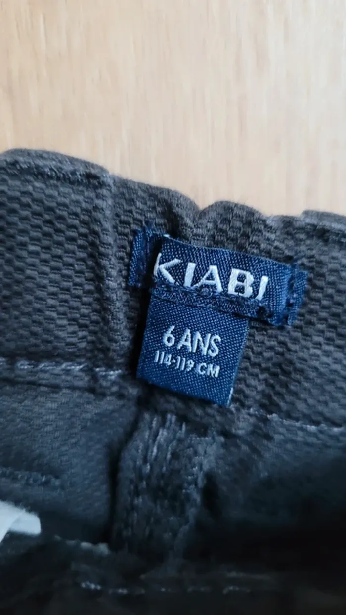Short chino noir - photo numéro 2
