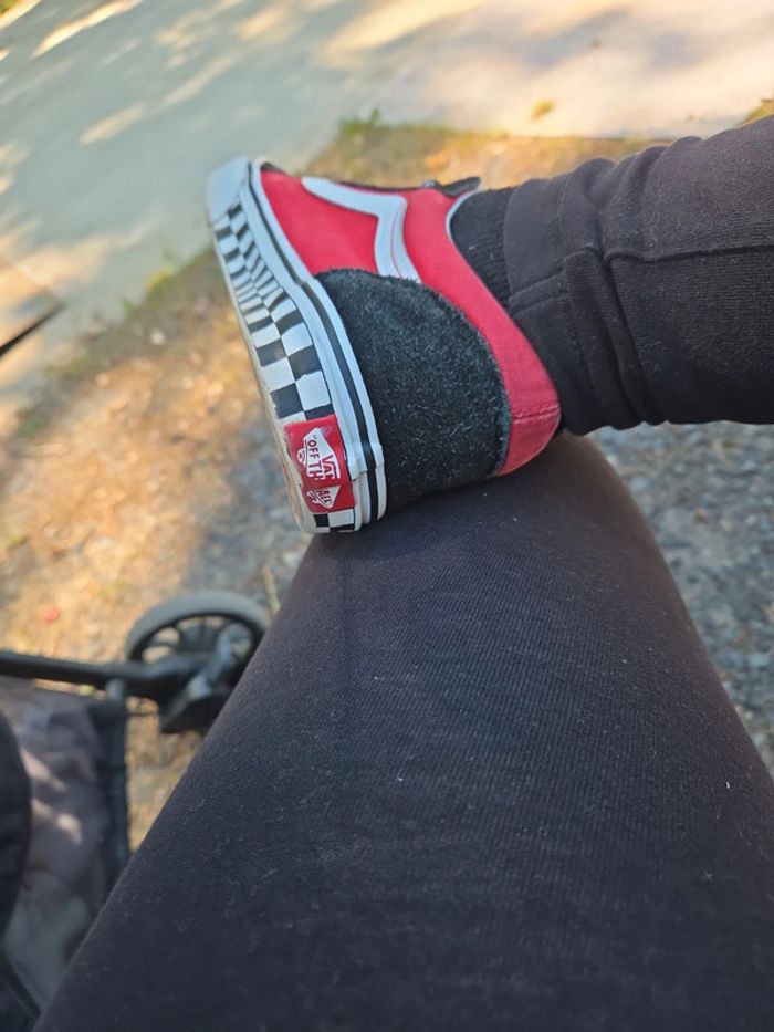 Vans édition originale rouge et noir à damier - photo numéro 5