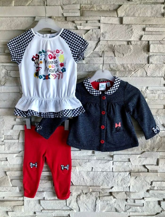 DISNEY - NEW - ENSEMBLE 3P BÉBÉ FILLE MOTIF MINNIE, TONS PAILLETÉS & VOLANTS 9M - photo numéro 2