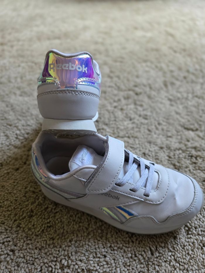 Baskets Reebok taille 28 - photo numéro 5