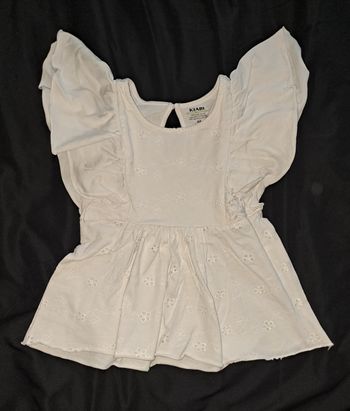 T-shirt blanc à volants Kiabi 4 ans