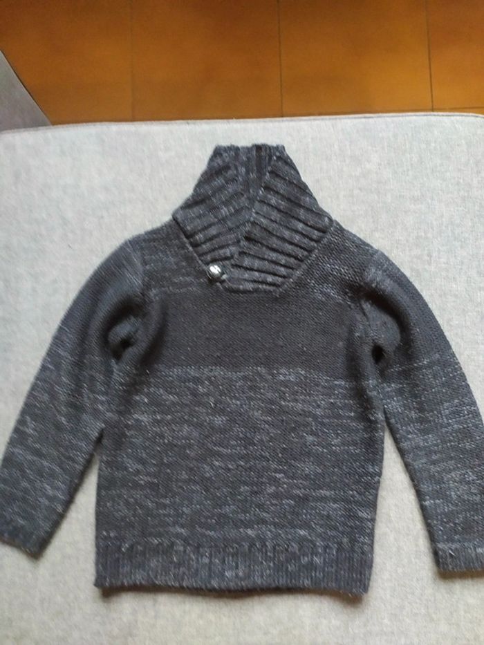 Pull noir et blanc chiné