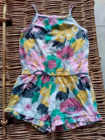 👧 Combishort fille fleurie - Gémo - Taille 3 ans