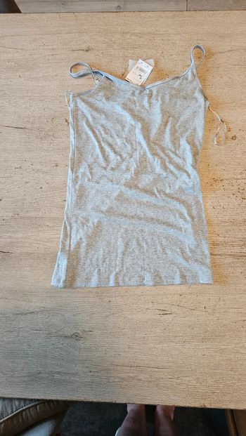 Débardeur femme gris avec bord brillant, Kiabi, M, neuf avec étiquette