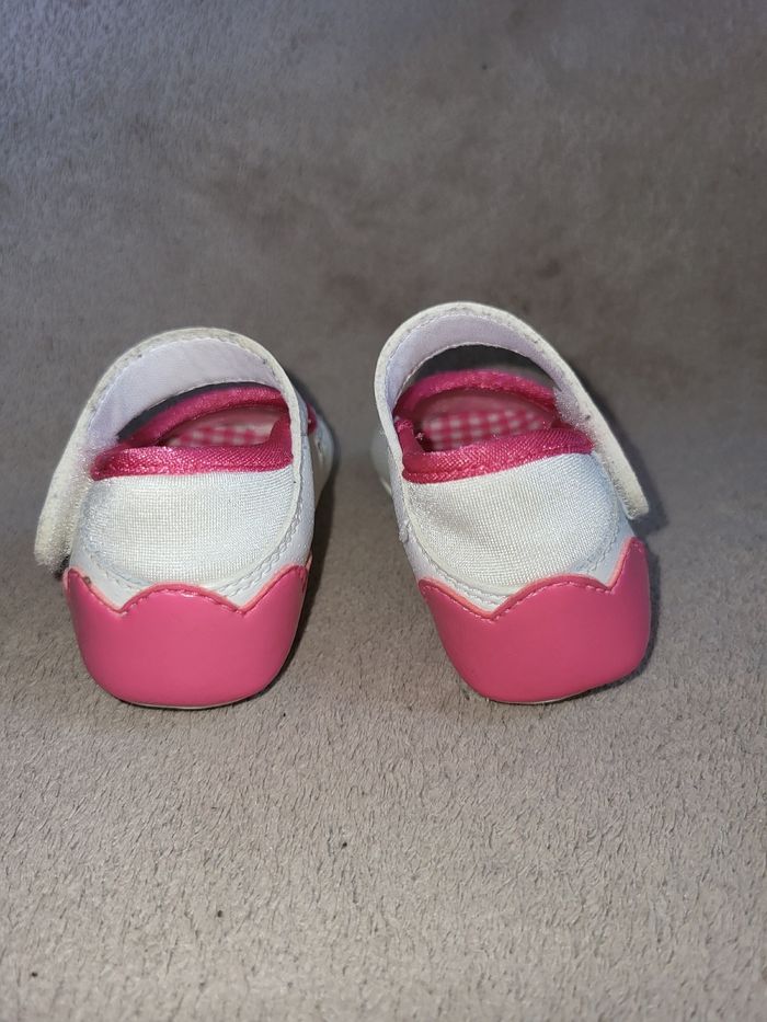 Chaussures bébé - photo numéro 6