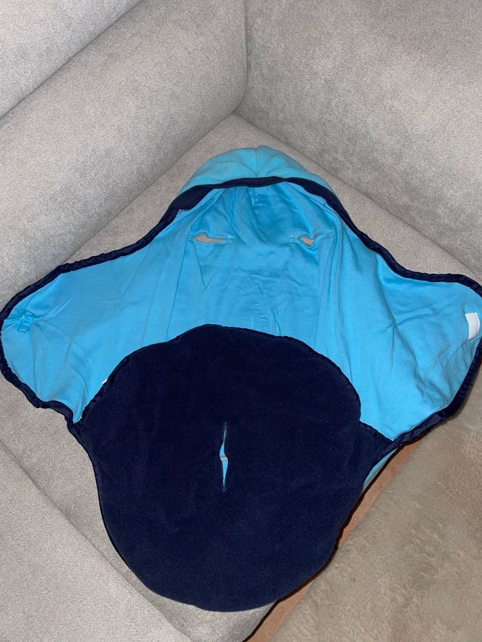 Couverture d’emmaillotage - photo numéro 2