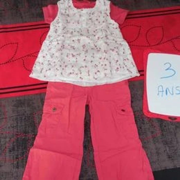 Lot de vêtements fille 3 ans Fuschia et blanc - photo numéro 3