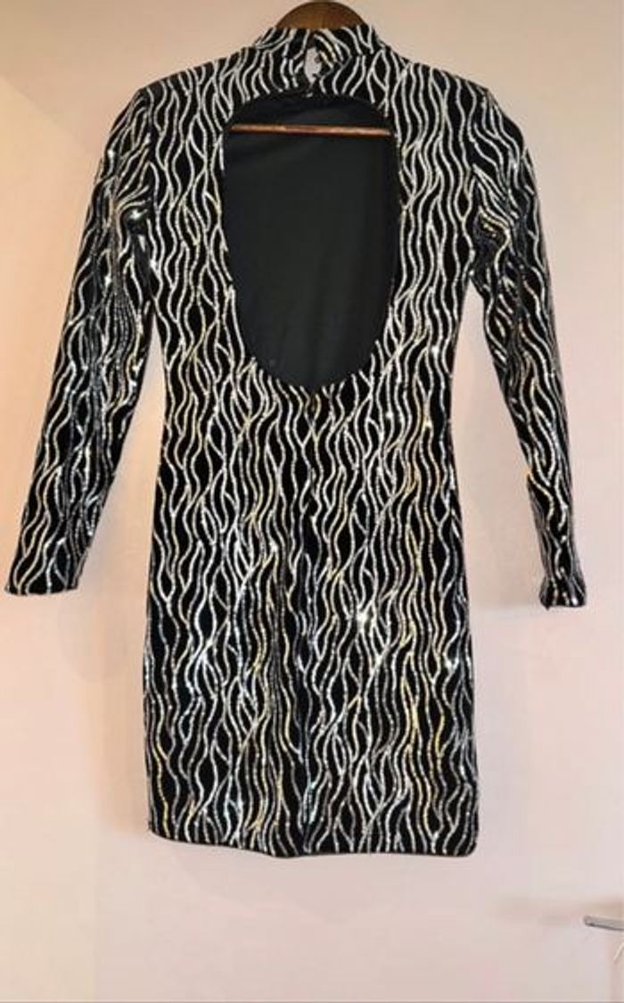 Robe de soirée Bershka taille S dos nus - photo numéro 4