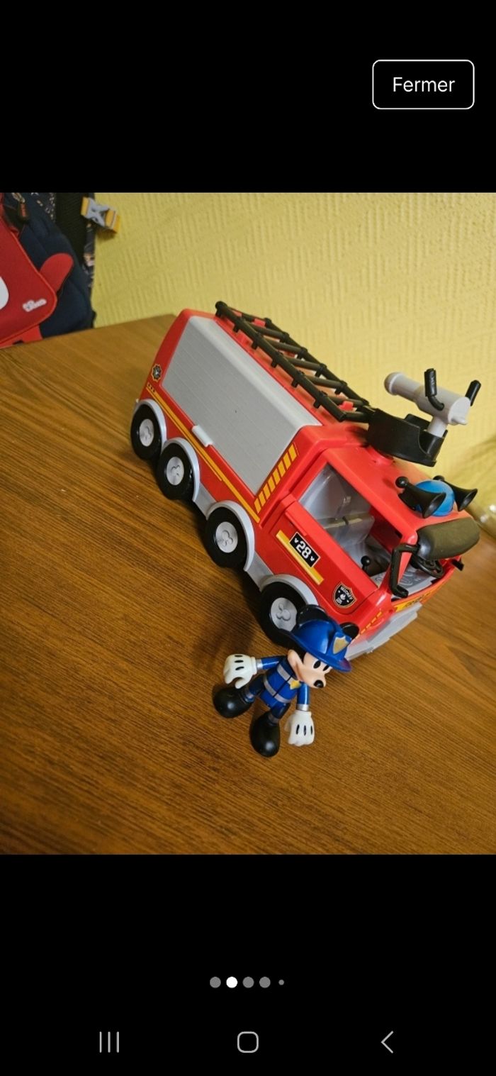 Camion de pompier mickey - photo numéro 2