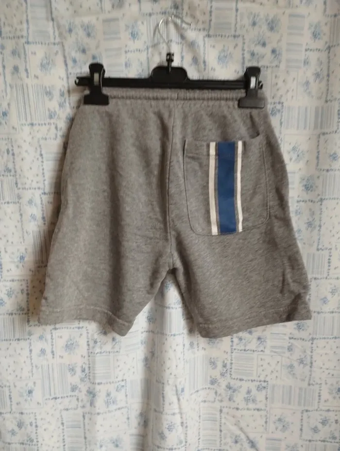 Short 12 ans Kiabi - photo numéro 3