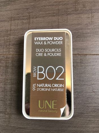Duo sourcils ciré et poudre une