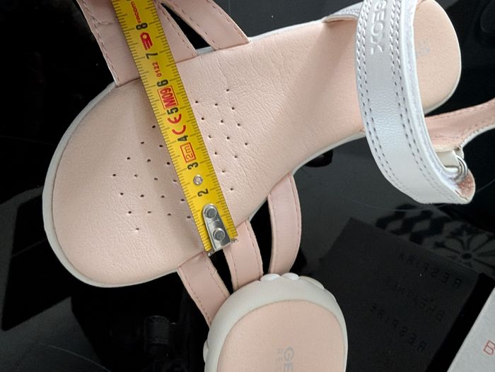 Sandales d'été fille. Taille 27. Neuf. Geox - photo numéro 9