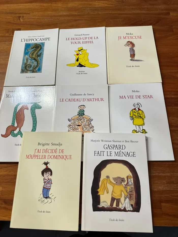Lot de huit livres enfants école des loisirs