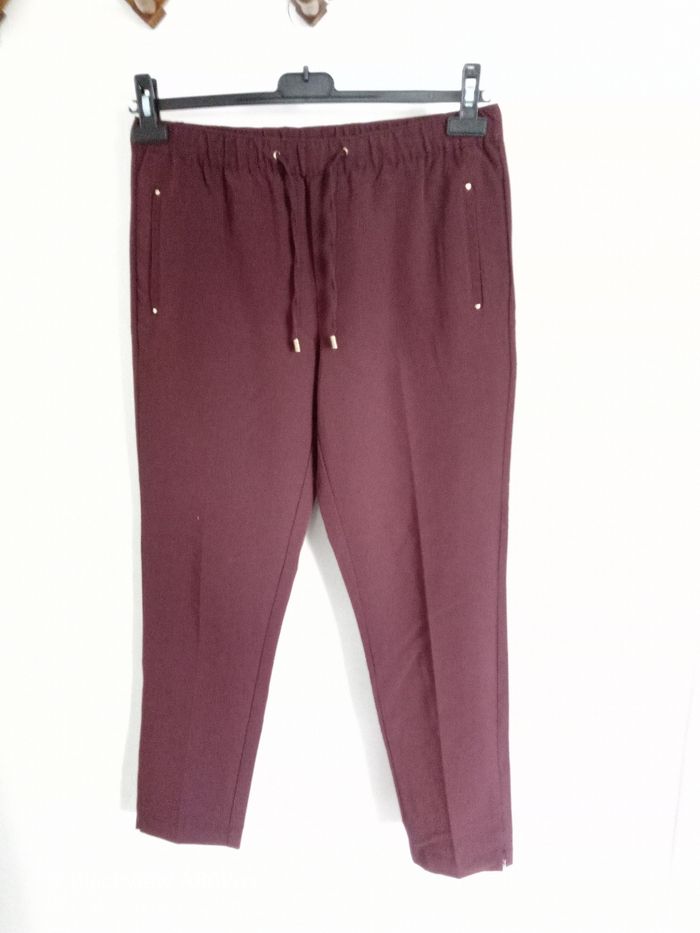 Pantalon rouge bordeaux