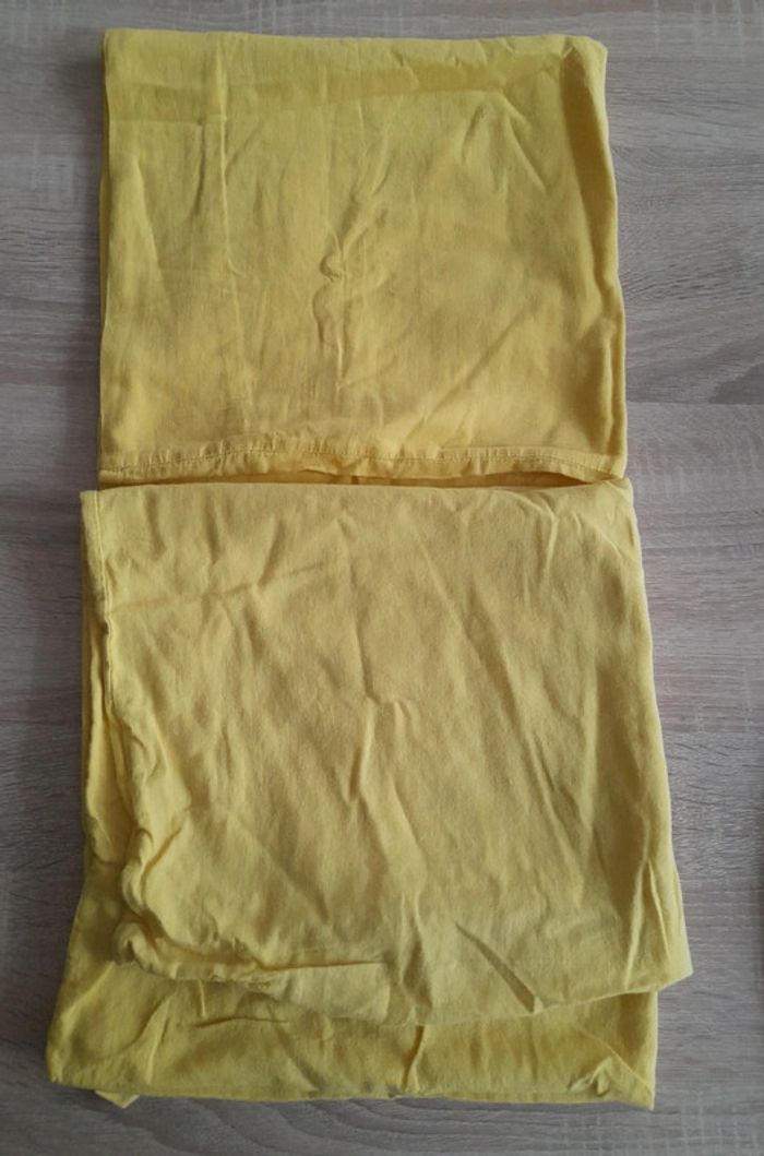 Taies d oreillers jaune