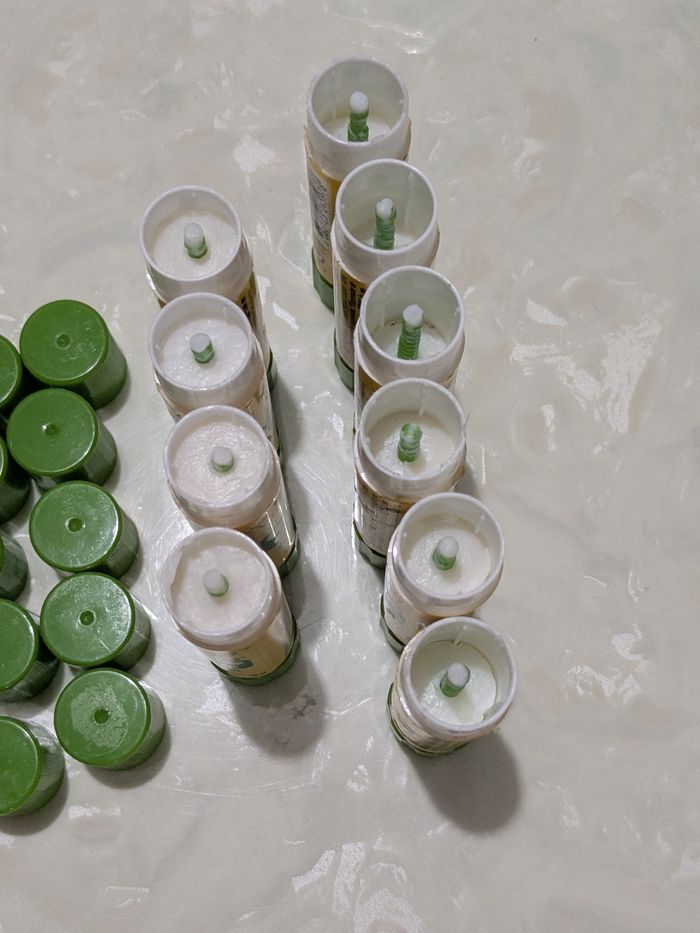 Lot de bâtonnets de colle BIC déjà utilisés. - photo numéro 6
