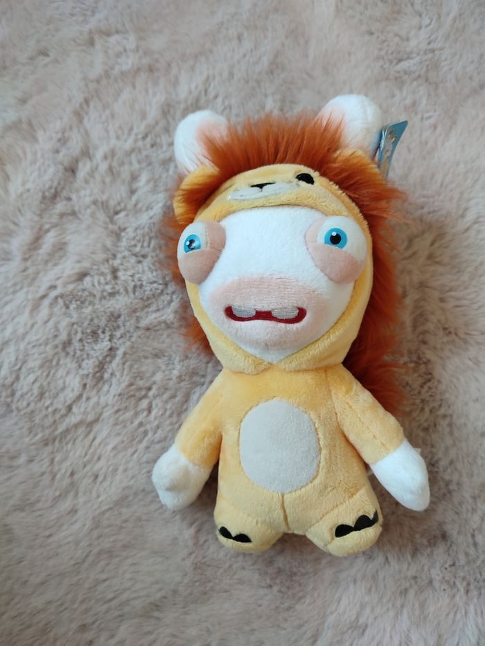 Peluche minions déguisé en lion