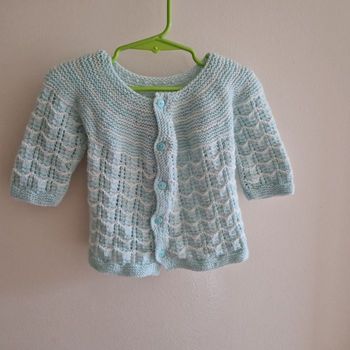 6/9 mois gilet turquoise blanc fait main