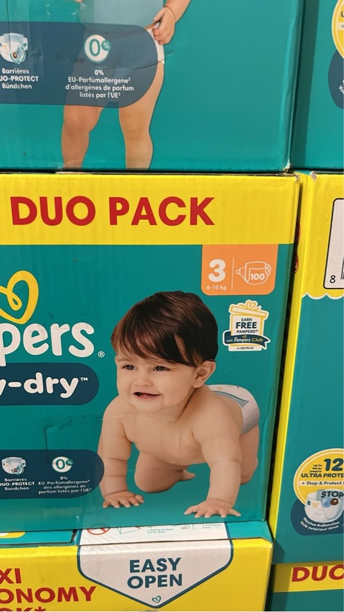 2 cartons couches t3 Pampers neuf - photo numéro 2
