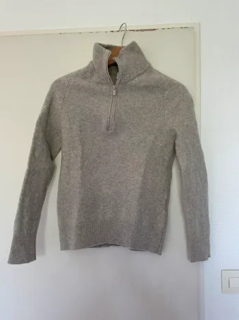Pull zippé