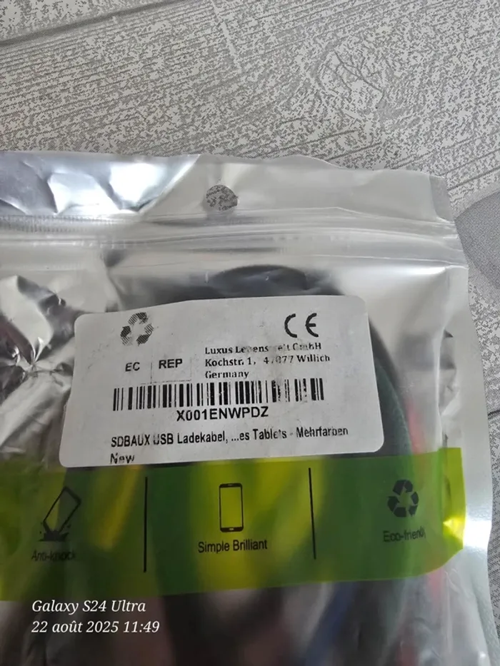 Câble de charge multi-support - photo numéro 3