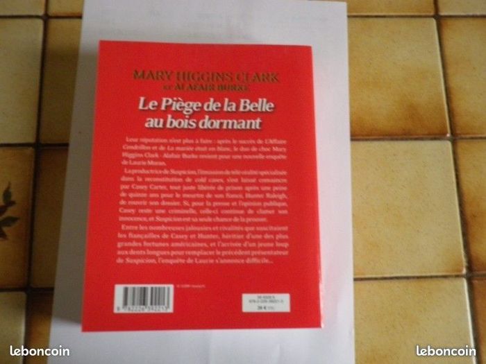 Livre Le piège de la belle au bois dormant - Marie Higgings Clark - photo numéro 3