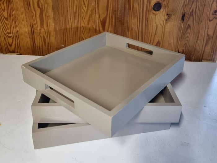 lot de 3 plateaux en bois couleur taupe luxurious tray