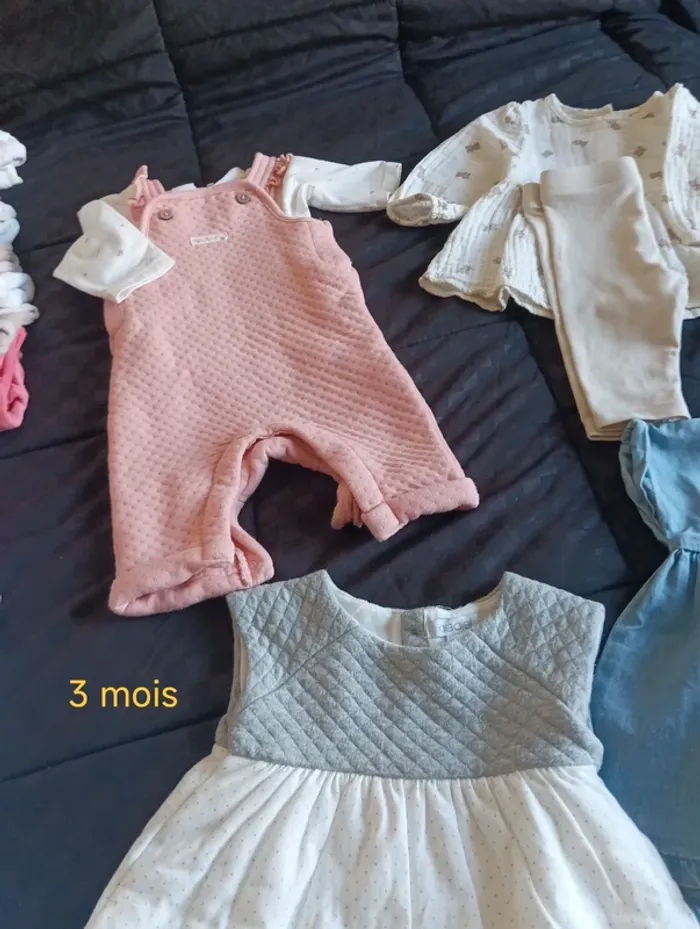 Vêtements bébé fille 3 mois - photo numéro 3