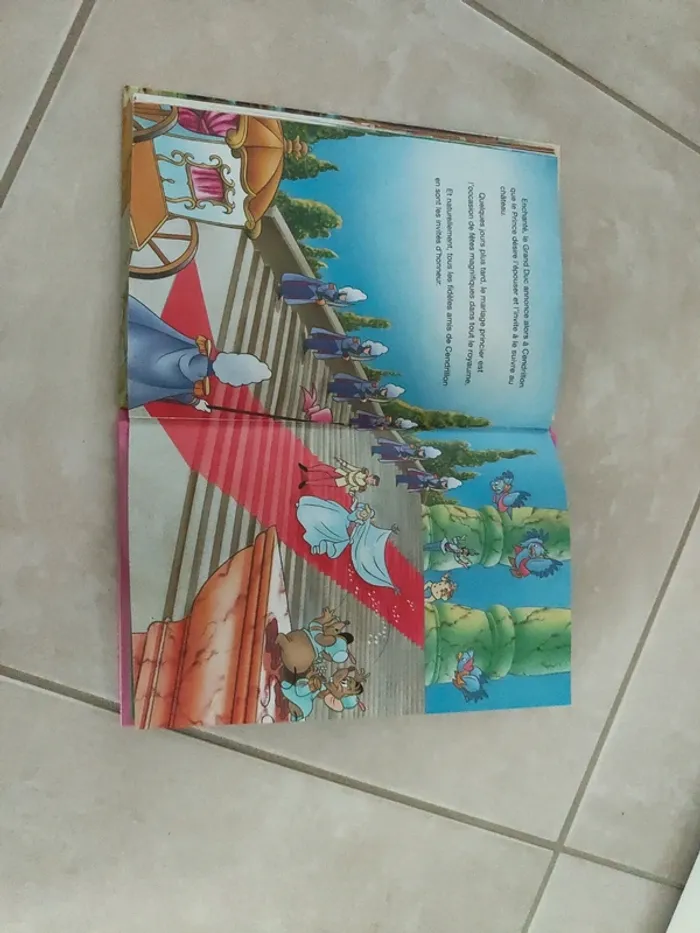 Livre Cendrillon Disney - photo numéro 7