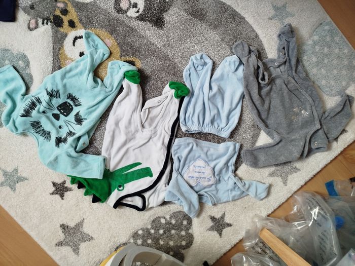 Lot vêtements taille 1 mois garçon - photo numéro 9