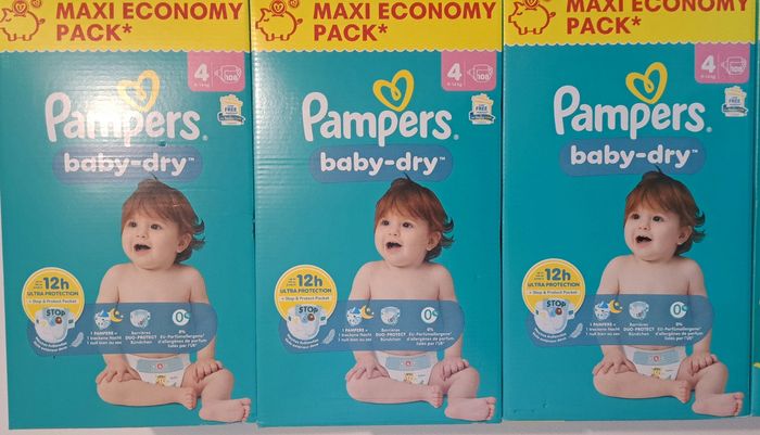 3 maxi economic pack de 108 couches  baby dry pampers taille 4.
324 couches au total
Envoi rapide et soigné