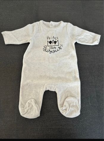 Lot de pyjamas