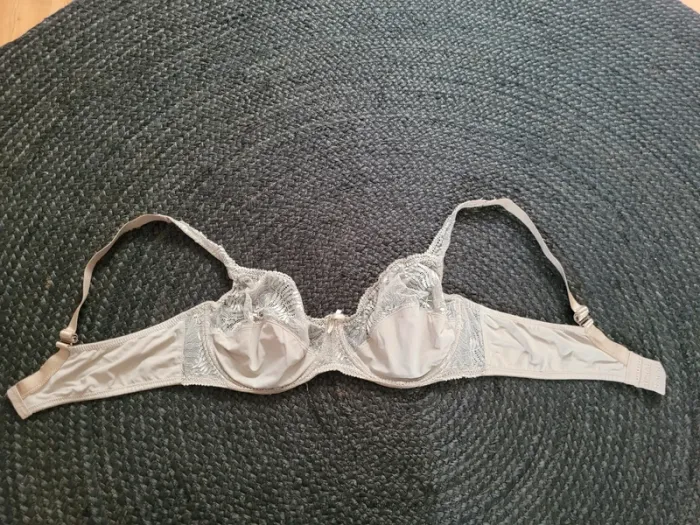 Soutiens-gorge armatures emboitant à dentelle - 110D - Blancheporte - photo numéro 2