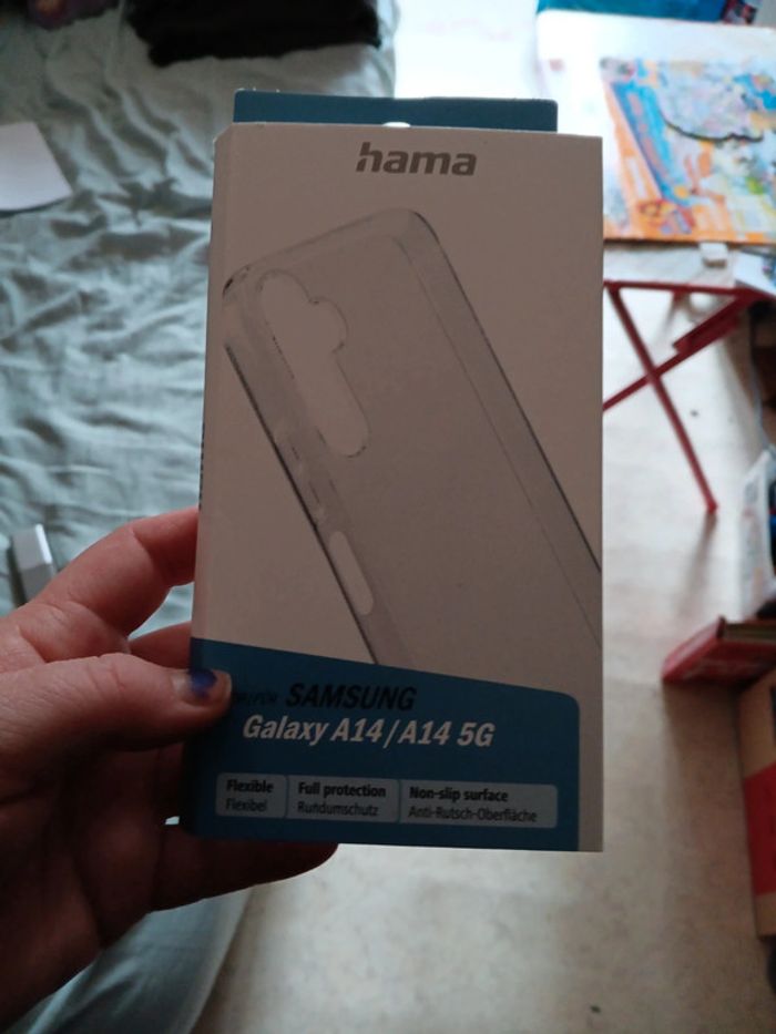 Coque en silicone neuve pour Samsung A14