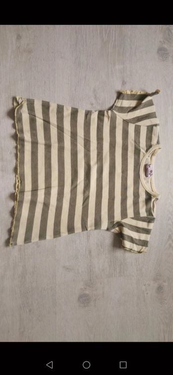 T-shirt vynil fraise 6 ans