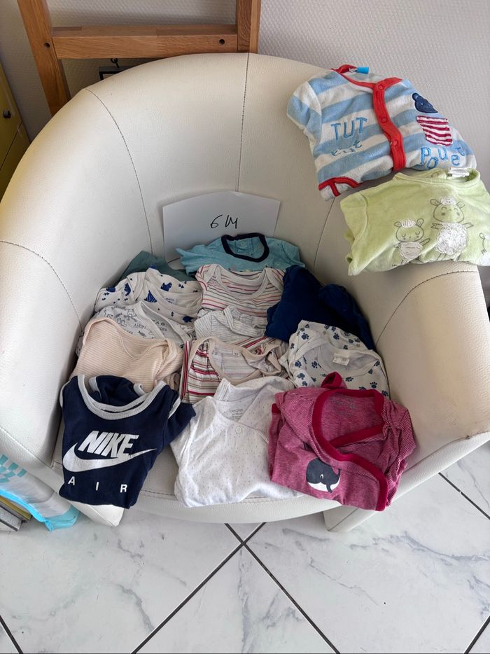 Gros lot vêtement bébé garçon - photo numéro 3