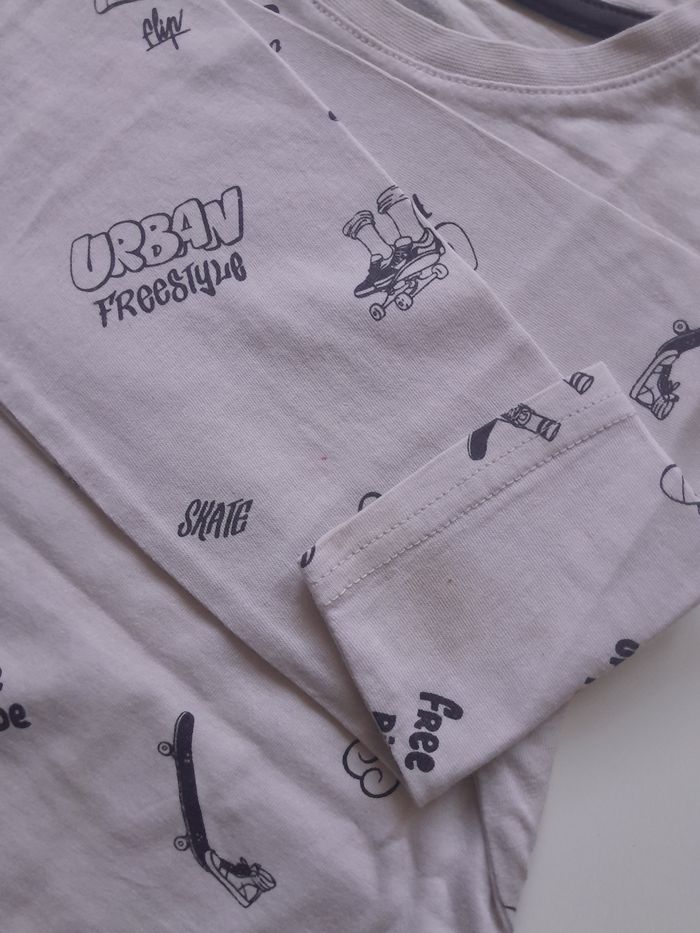 Tshirt 8 ans - photo numéro 2