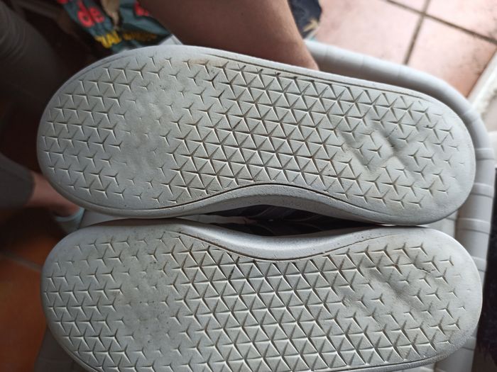 Baskets Adidas 33 - photo numéro 4