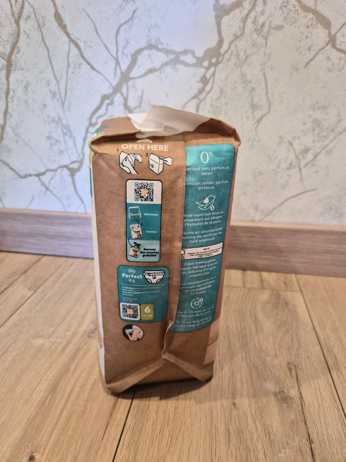 Couche Pampers Harmonie T6 x27 neuf - photo numéro 2