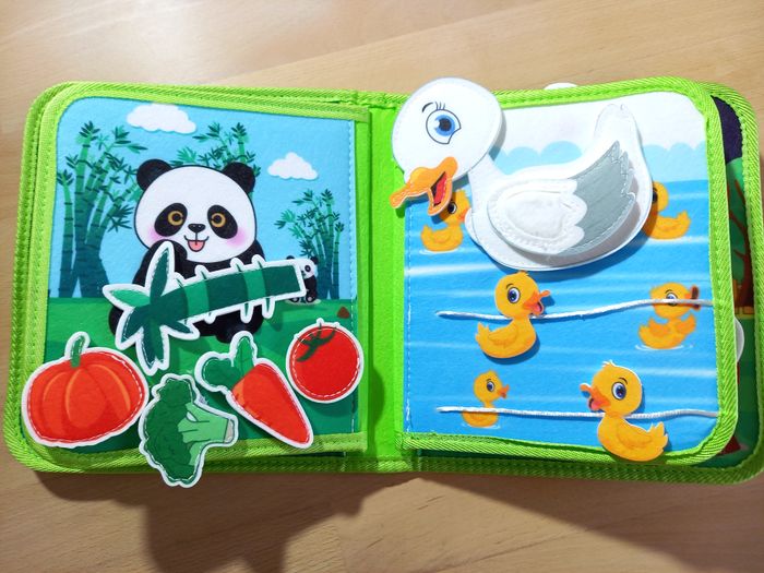 Livre d'éveil pour enfant 🏷 - photo numéro 2