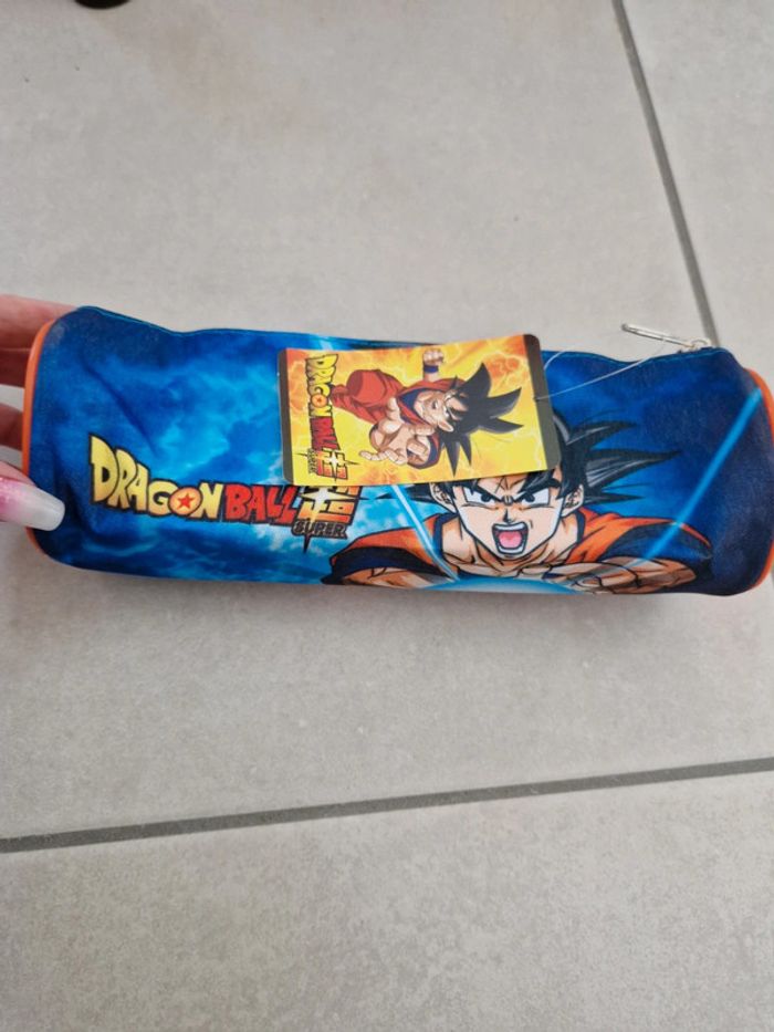 Trousse dragon ball z neuf